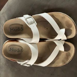 discontinued mudd sandals